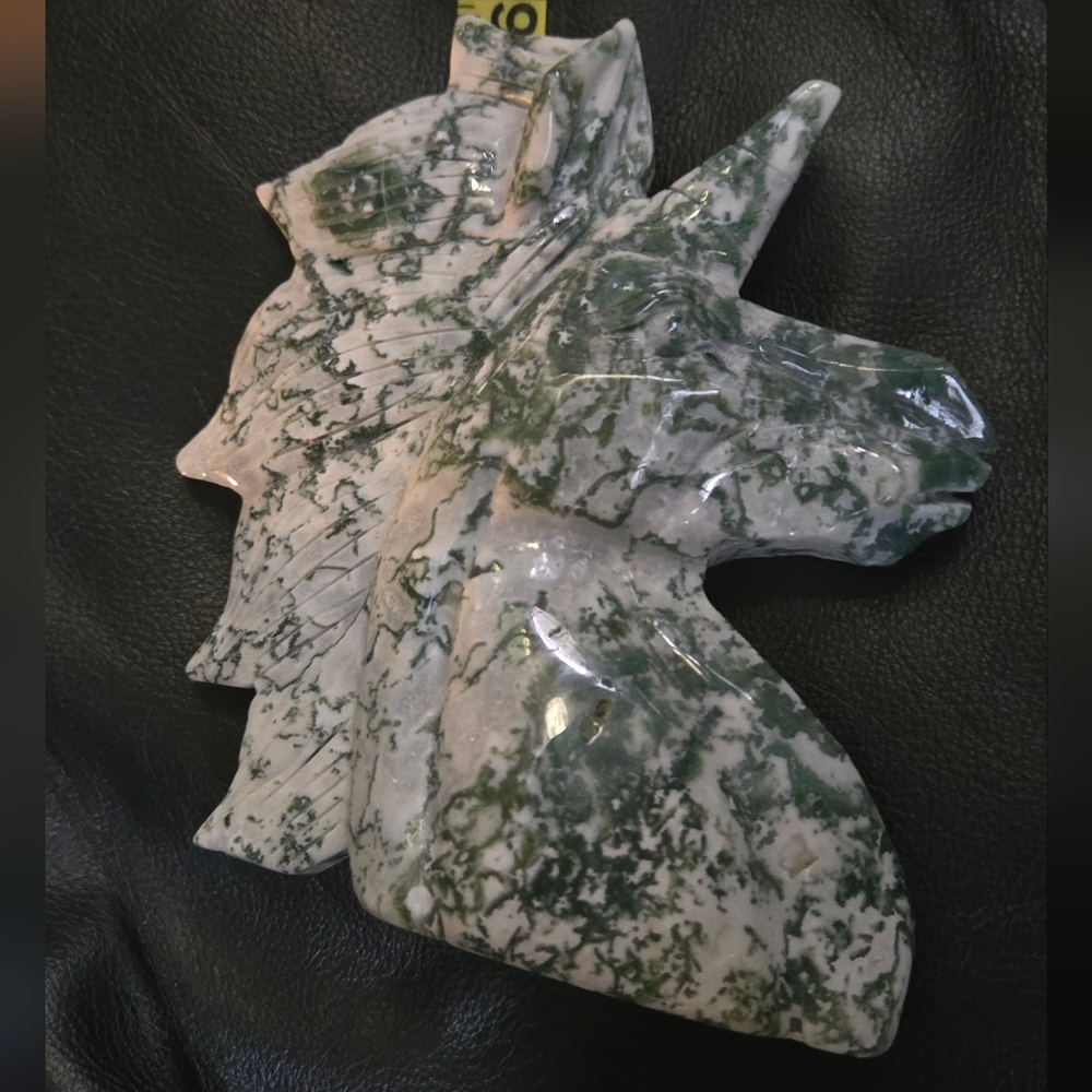 Moss Agate GORGEOUS Unicorn 6.3/4"x5.3/4" - Picture 8 of 14